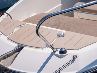Quicksilver swim platform finished with E-DECK PRO synthetic teak